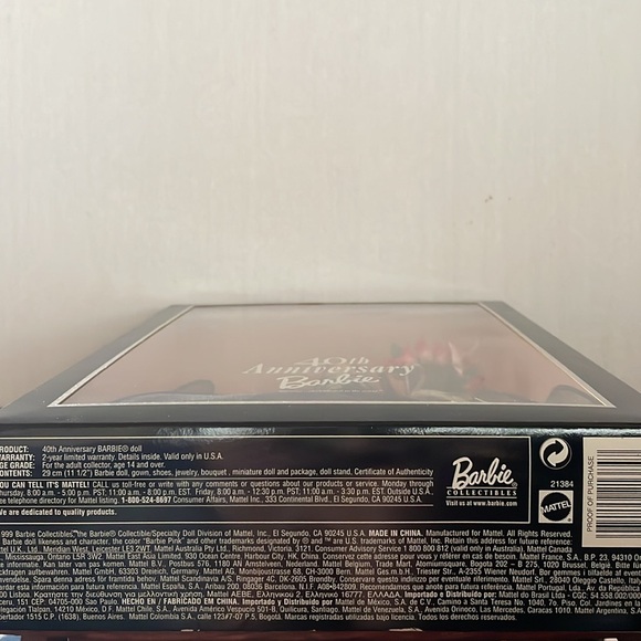 1999 40th Anniversary Barbie NIB Mint - Picture 4 of 13